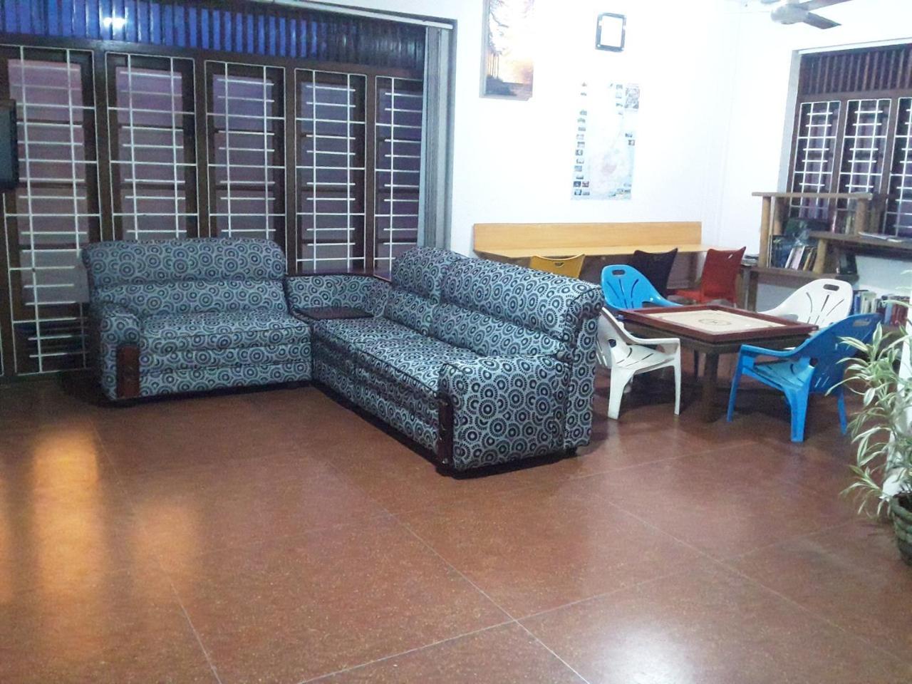 Colombo City Jumbo Backpackers Hostel Exterior photo