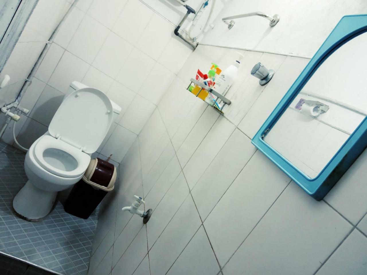 Colombo City Jumbo Backpackers Hostel Exterior photo